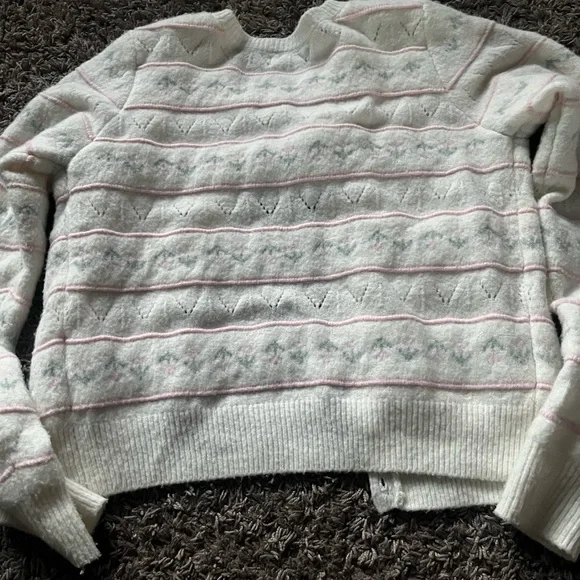 Hollister Floral Cardigan - Picture 4 of 4